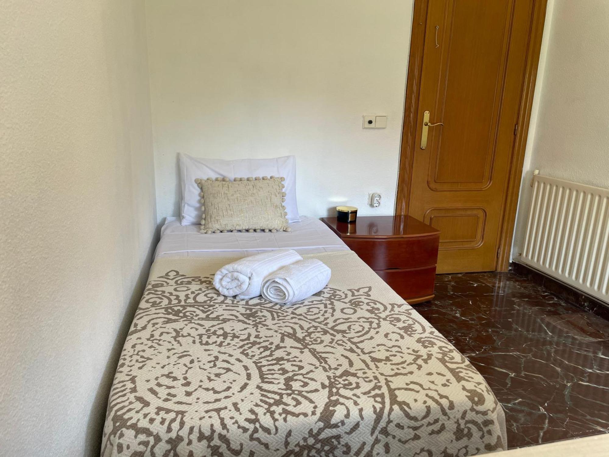 Habitacion Cerca Del Centro De Valencia Appartement Buitenkant foto